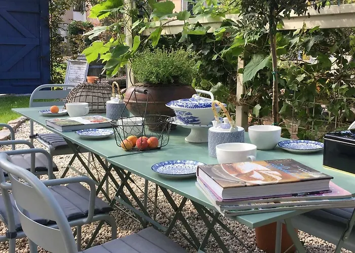 Cosy & Natural Cottage With Fireplace And Garden *